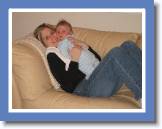 jake relaxing with mommy * 2592 x 1944 * (1.51MB)